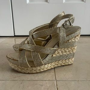 GUESS wedge sandals